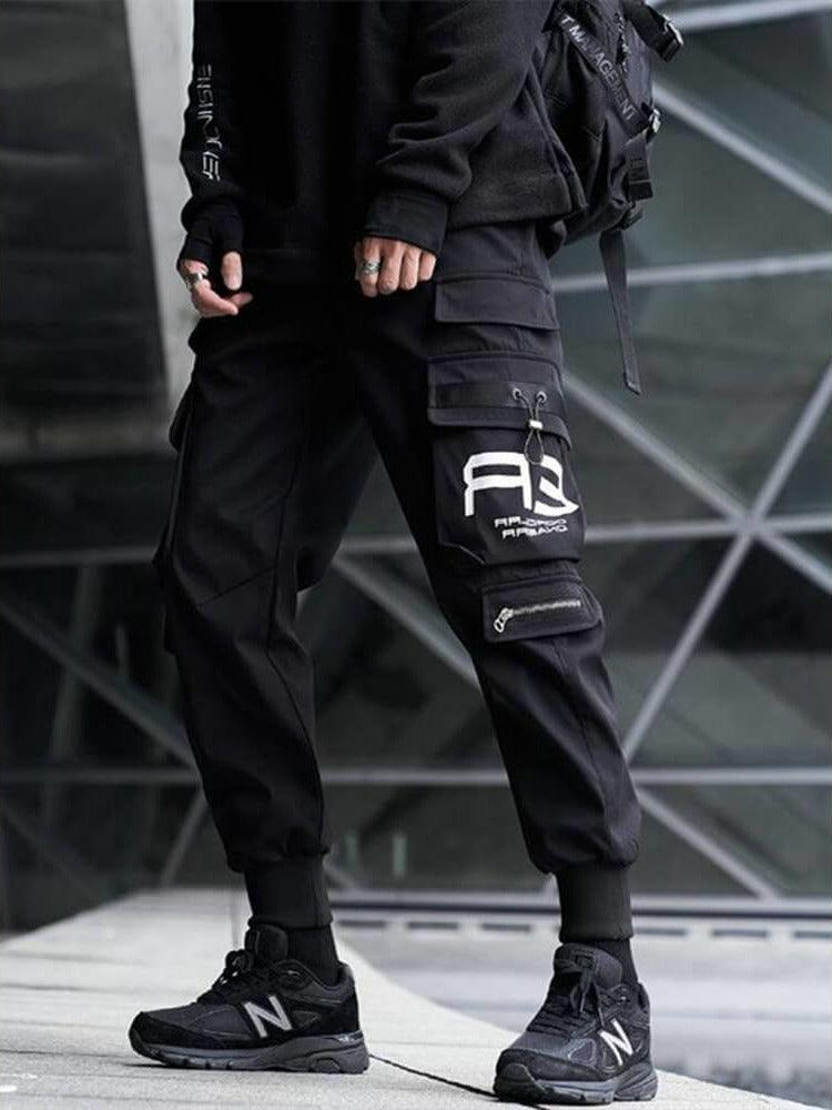 Black cargo pants techwear on sale